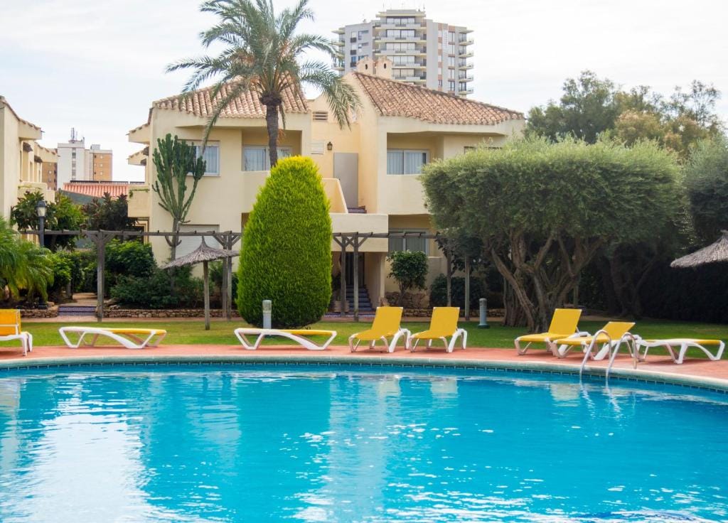 Aparthotel Villas La Manga — 4