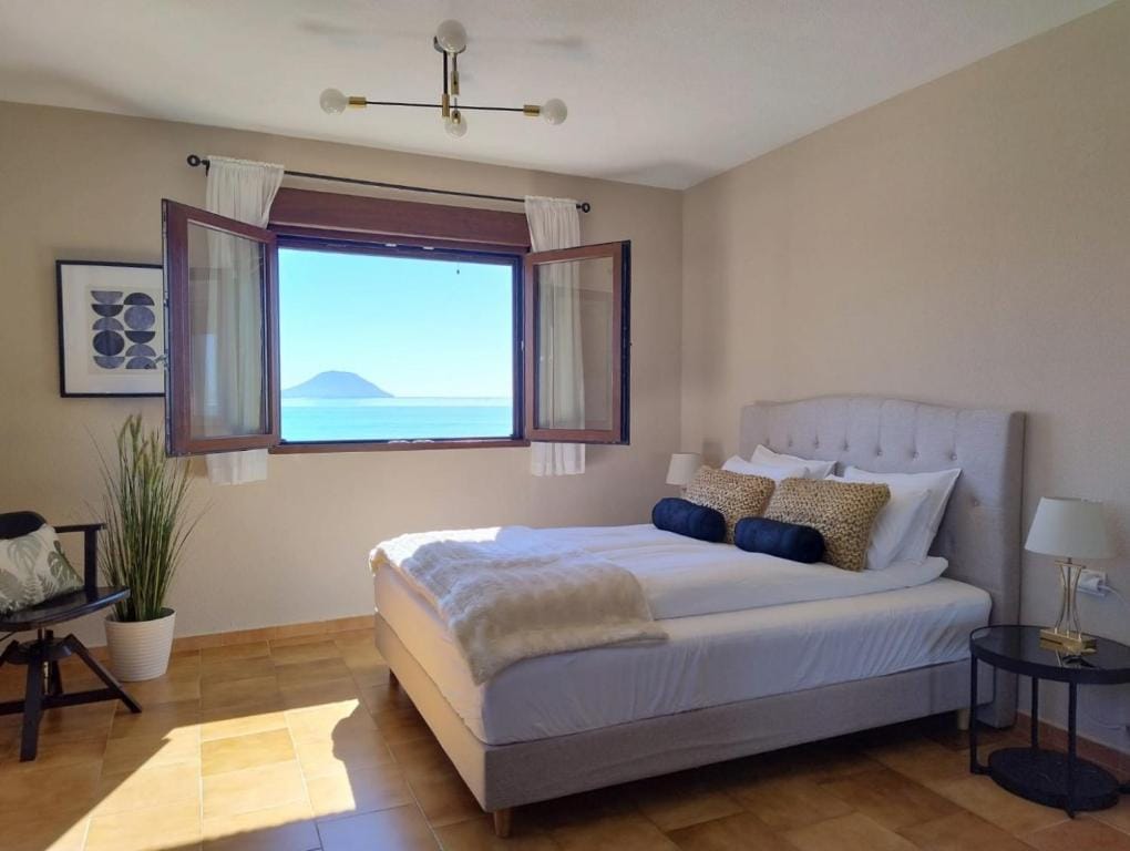 Boutique Beach House, Colina del Emperador — 2