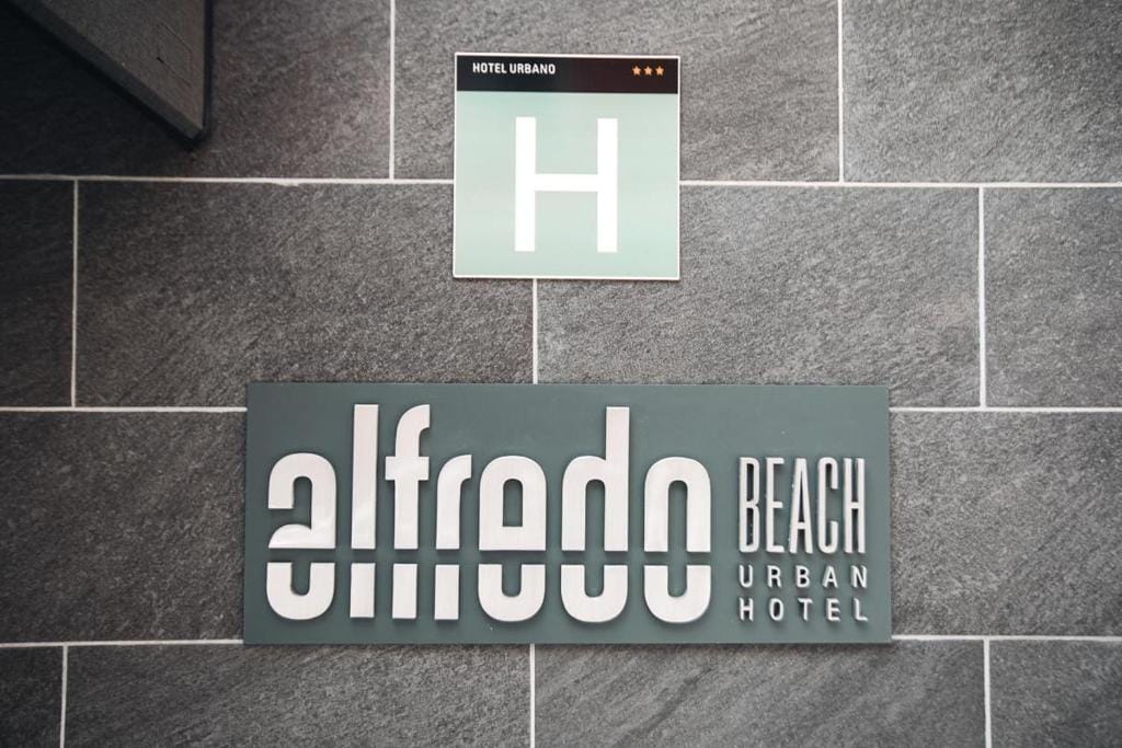 Beach Hotel Alfredo — 4