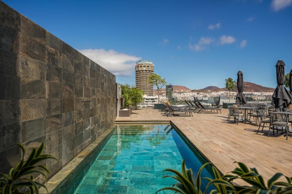 Hotel LIVVO Lumm — 4