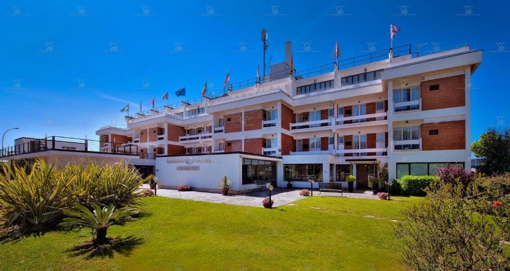Garden Hotel — 1