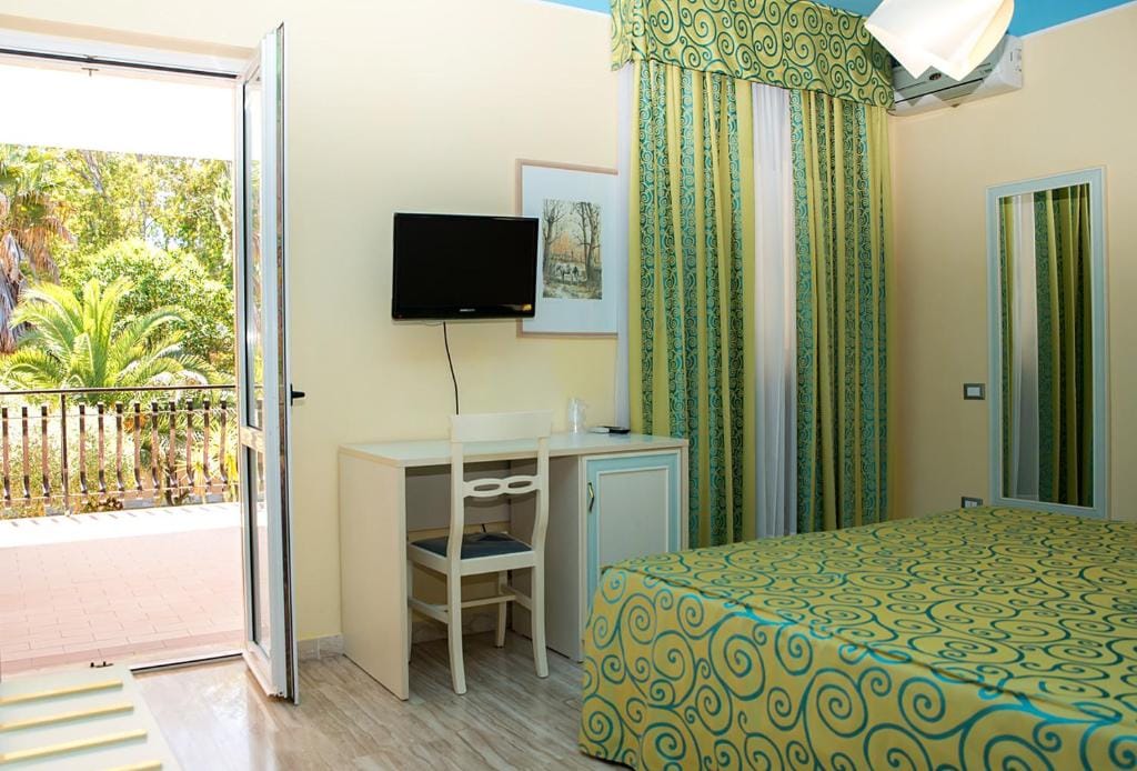 Hotel Villa Aurora — 2