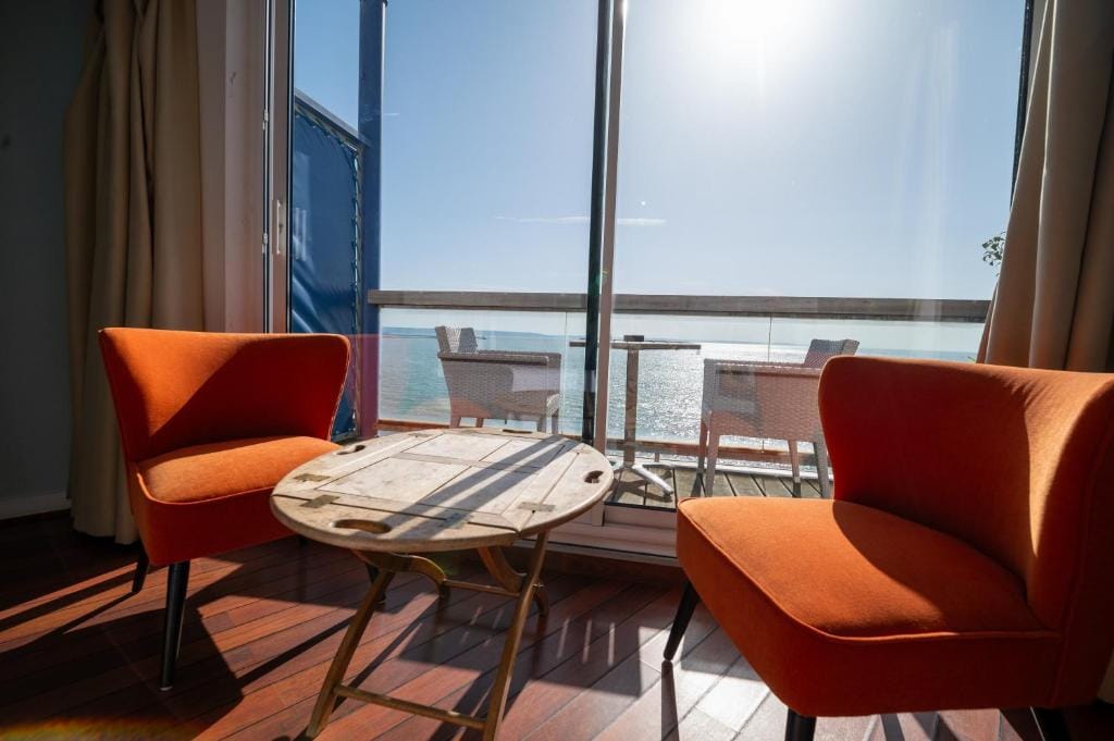 LOGIS HOTEL - La Petite Rade — 4