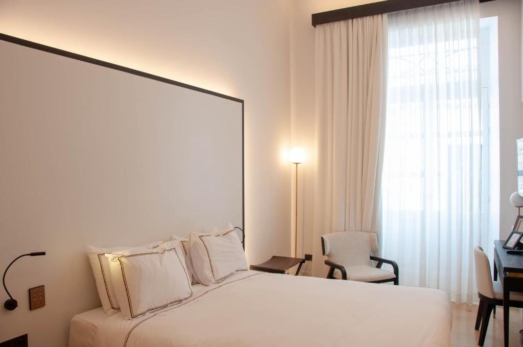 S Paul City Hotel — 4