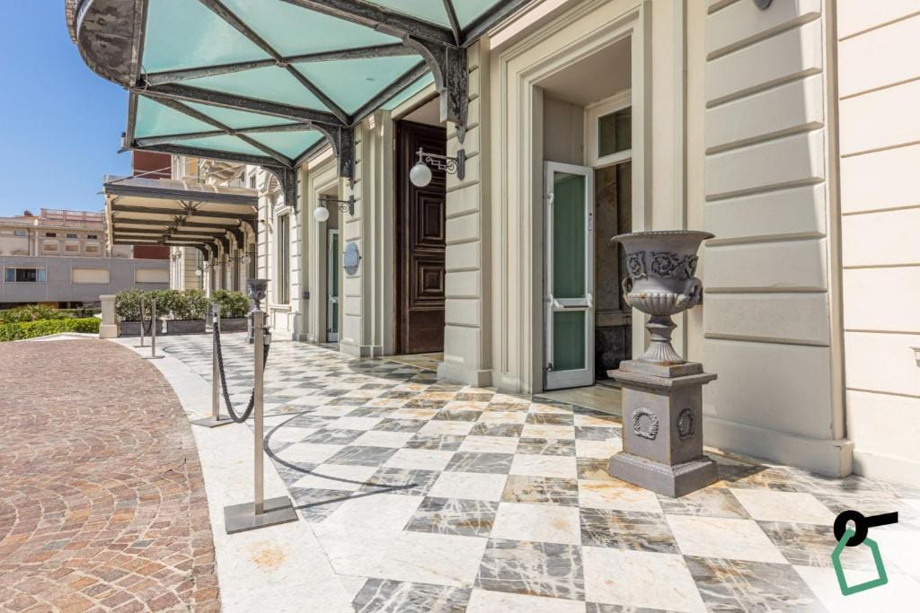 HOTIDAY Room Collection - Livorno Mascagni — 3