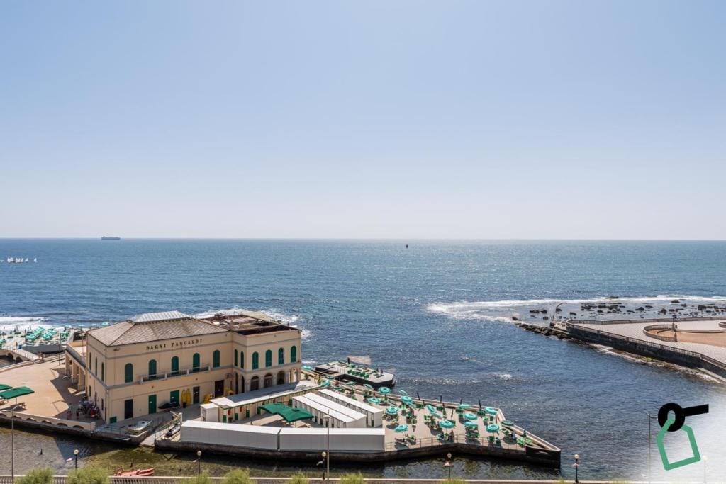 HOTIDAY Room Collection - Livorno Mascagni — 4