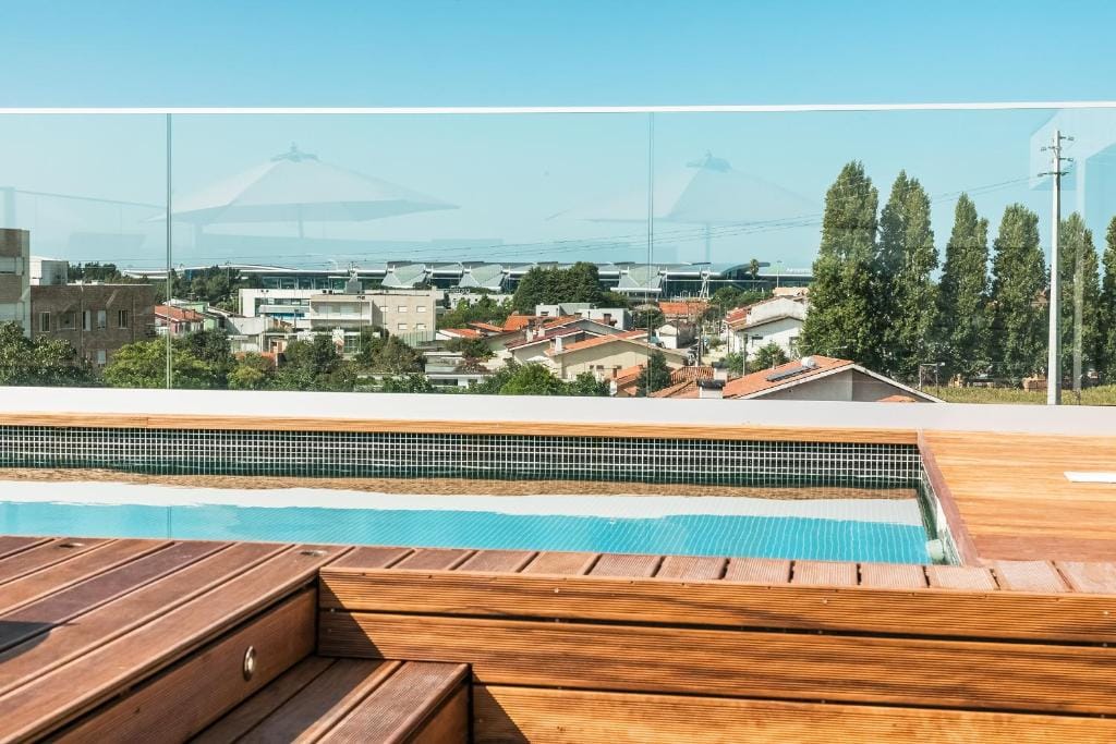 Oporto Airport & Business Hotel — 4