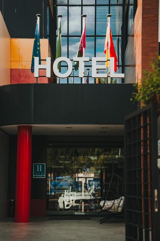 Hotel Málaga Nostrum Airport — 5