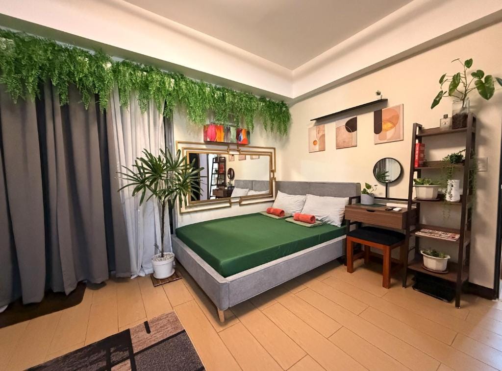 Casa Tagpuan at Manhattan Heights — 2