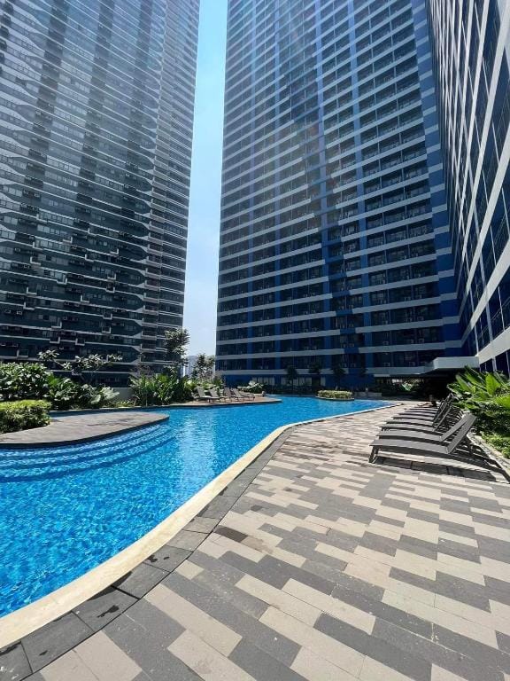 Homey 1 Bedroom Unit at Air Residences — 4