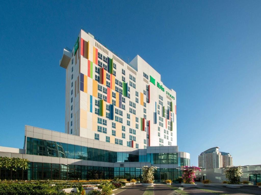 ibis Styles Manila Araneta City — 1