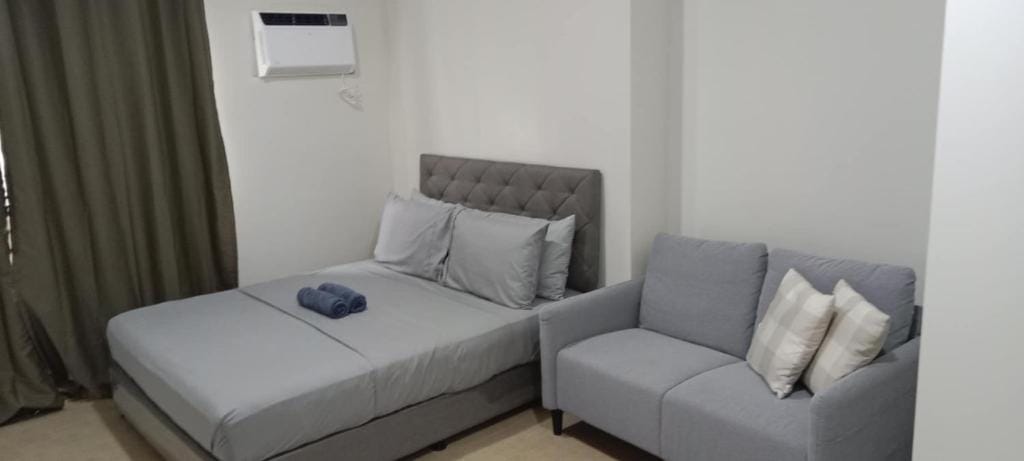 Kristal Place — 2
