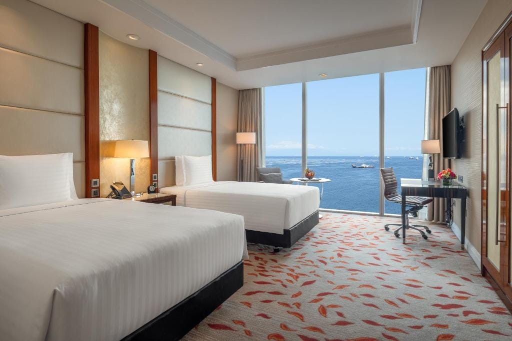 Solaire Resort Entertainment City — 2