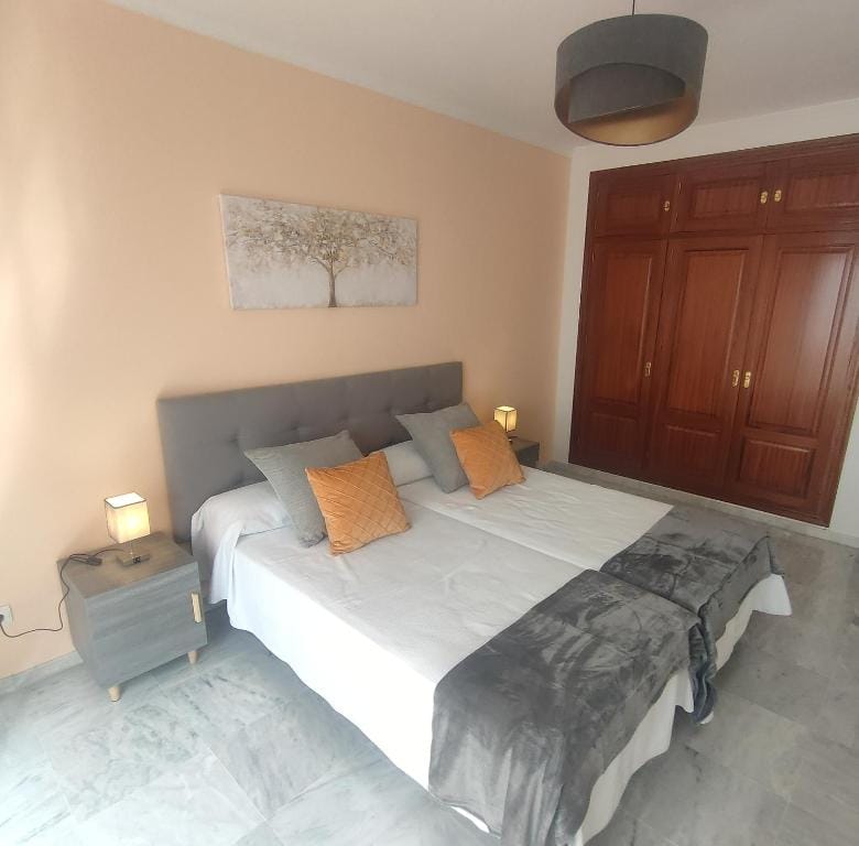 Sanpedro Apartamentos Marbella — 1