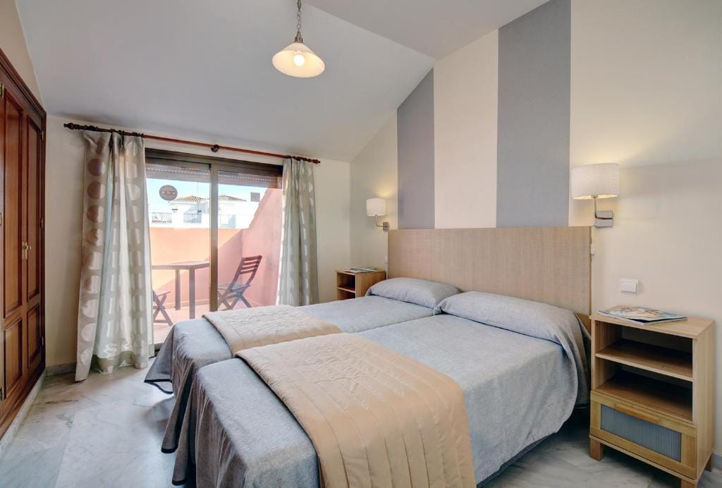Sanpedro Apartamentos Marbella — 2