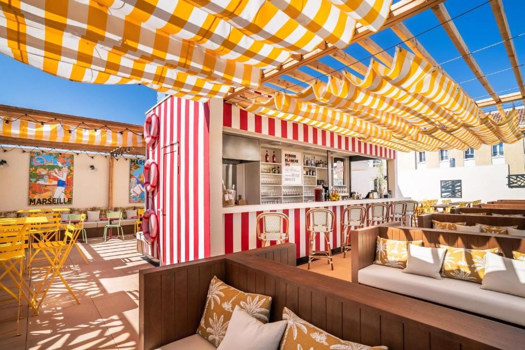 RockyPop Marseille Hôtel — 1