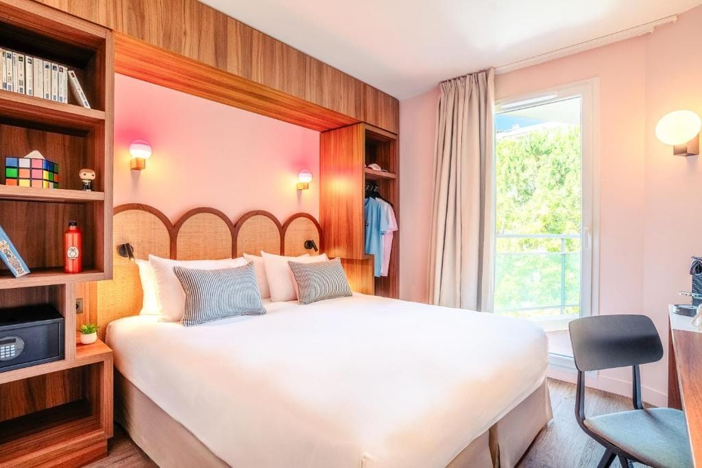 RockyPop Marseille Hôtel — 2