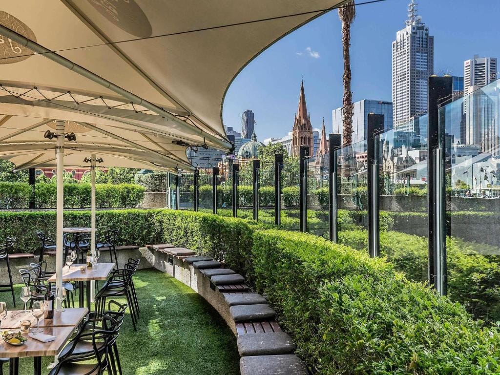 Quay West Suites Melbourne — 5