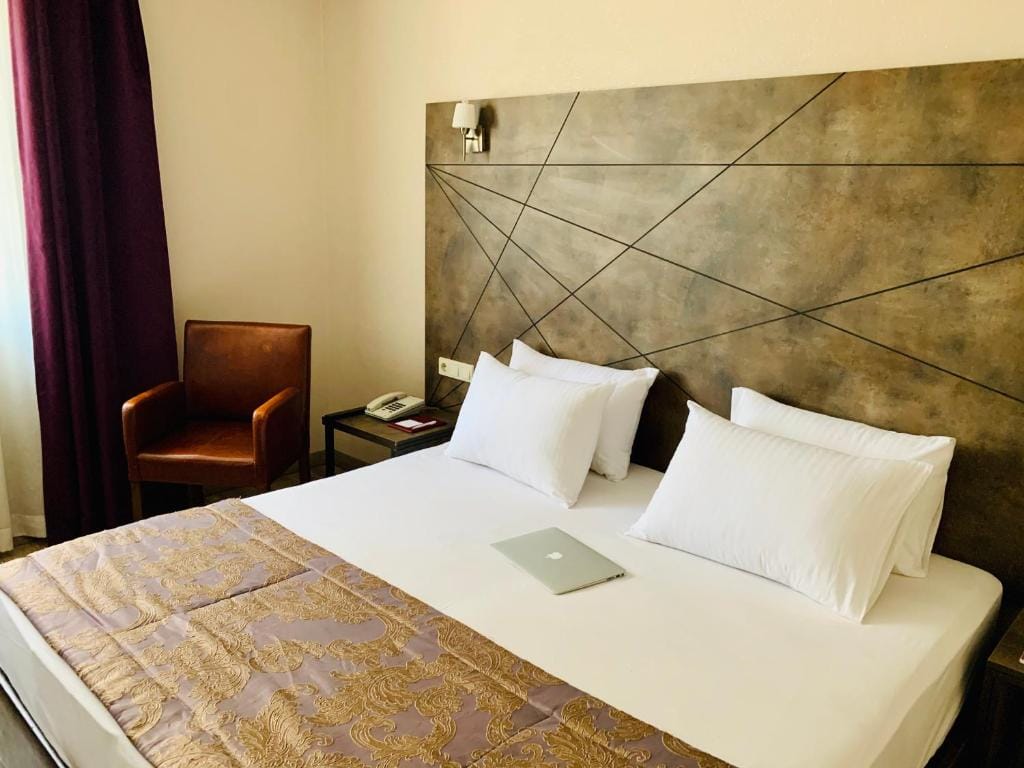 Hostapark Hotel — 2