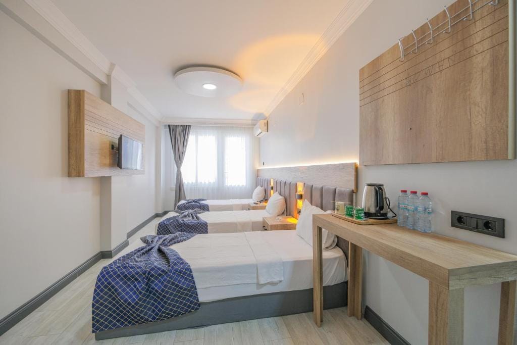 Kar Hotel — 4