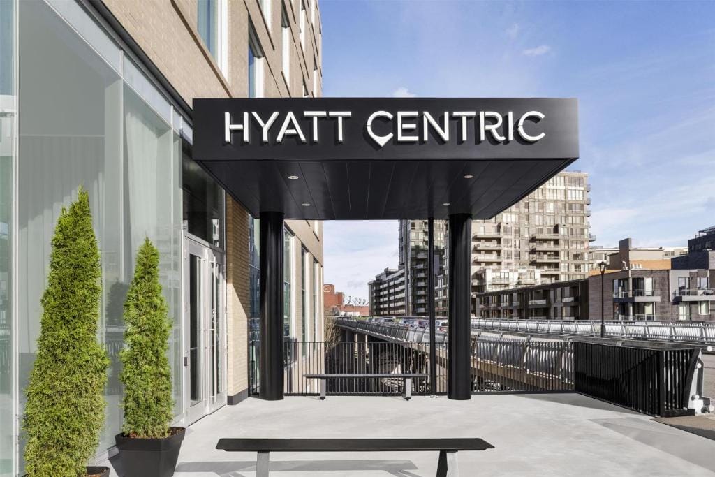 Hyatt Centric Montreal — 1