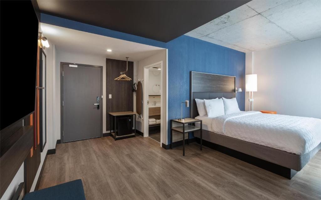 Tru By Hilton Montréal centre-ville — 2