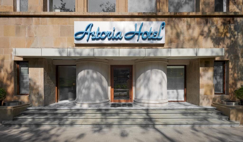 Astoria Hotel — 1