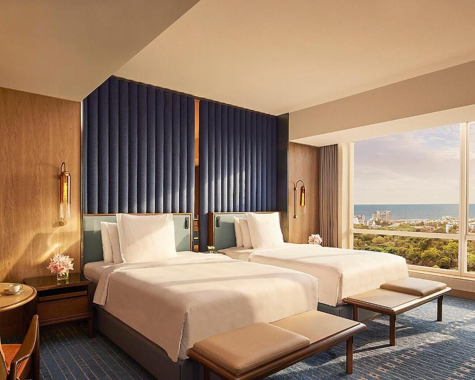 Four Seasons Hotel Mumbai — 2