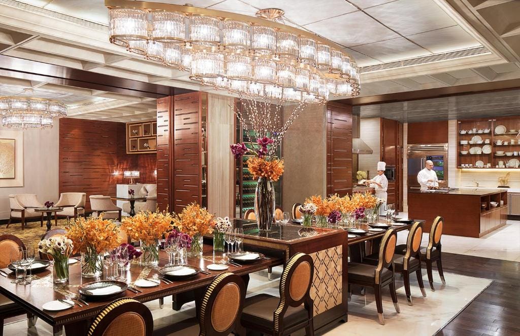 Four Seasons Hotel Mumbai — 4