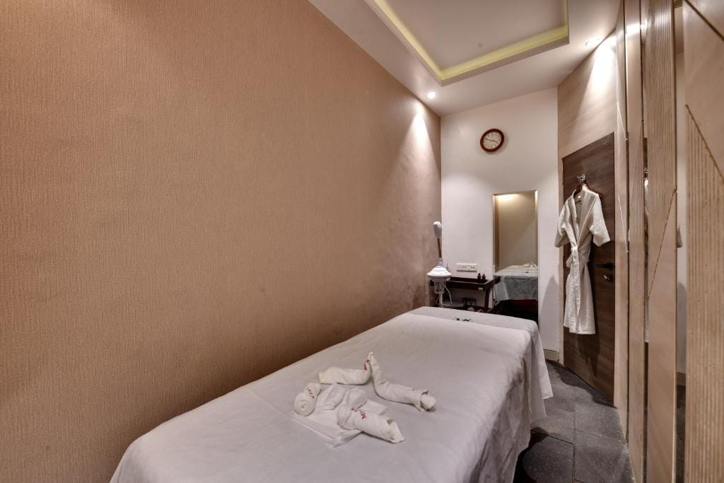 Hotel Suba Palace Near Gateway of India — 3