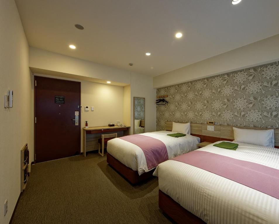 Kuretake Inn Premium Meieki minami — 1