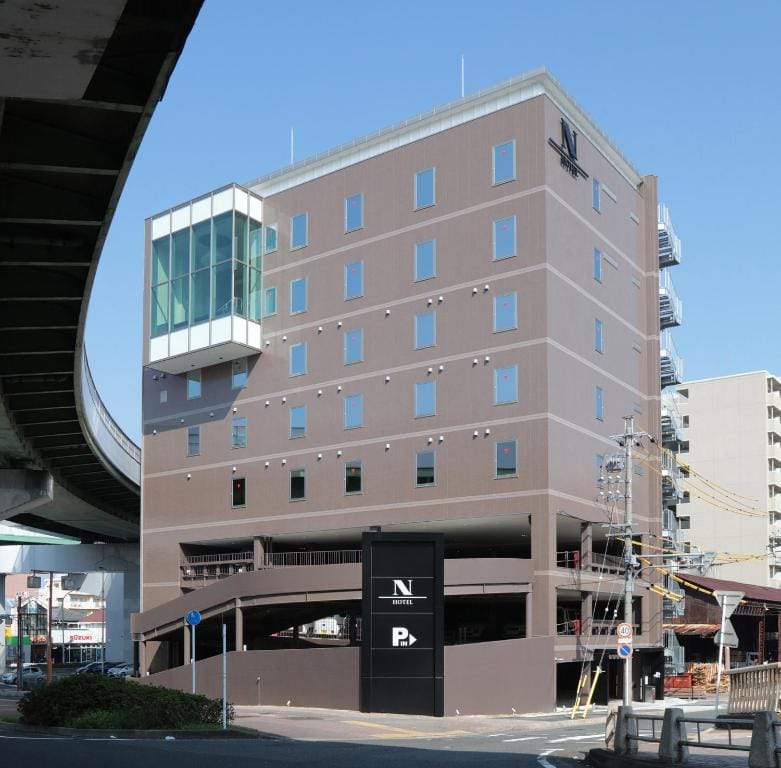 N Hotel — 2