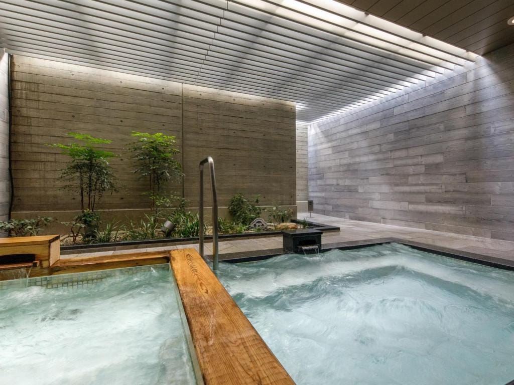 Nishitetsu Hotel Croom Nagoya — 2