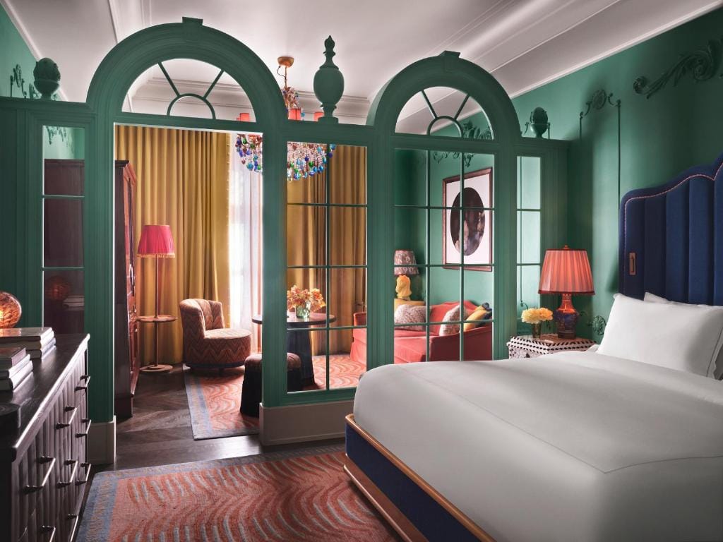 The Fifth Avenue Hotel — 1