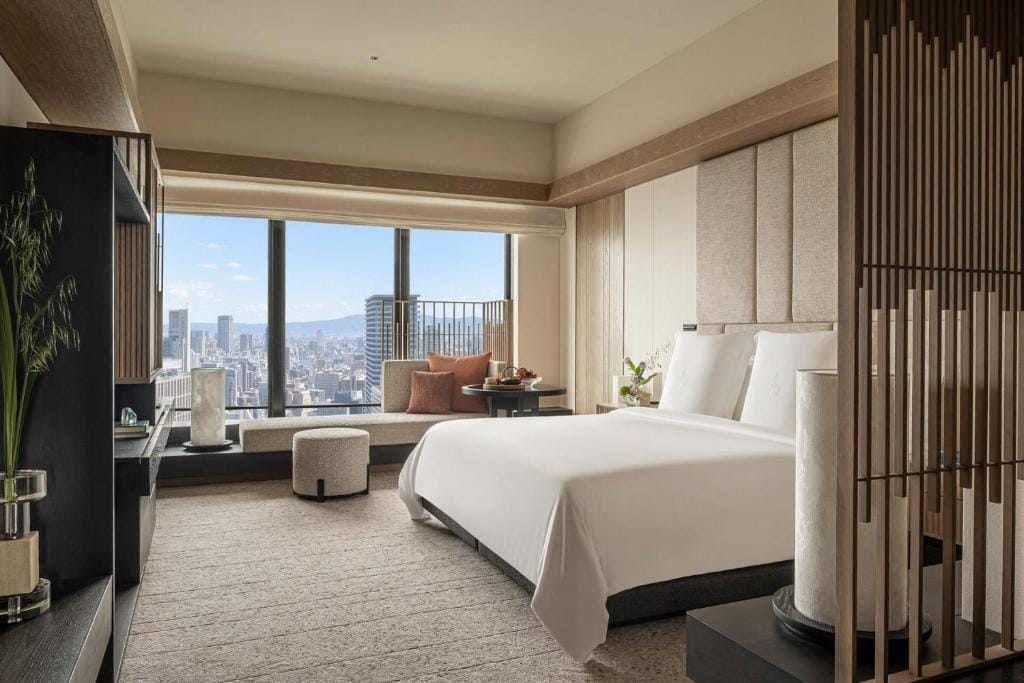 Four Seasons Hotel Osaka — 2