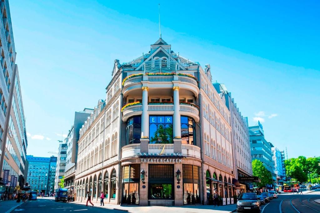 Hotel Continental — 1