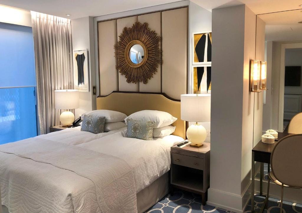 Hotel Continental — 5