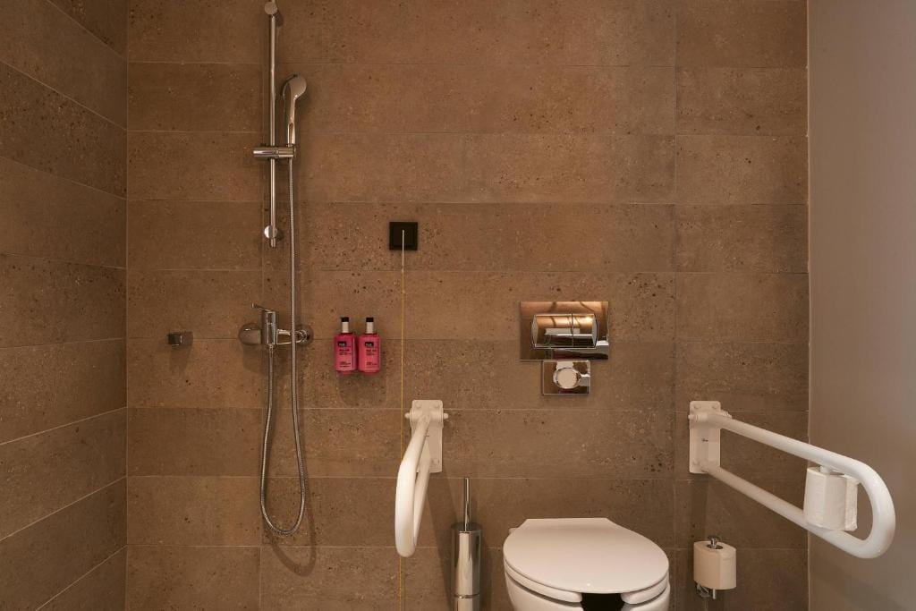 Moxy Patra Marina — 3