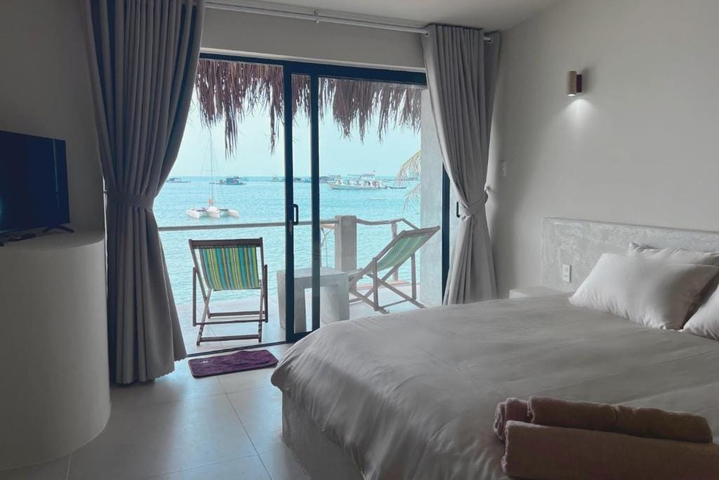 Anchovy Beachfront Villas — 2