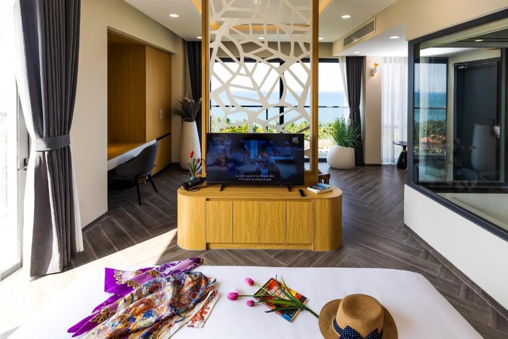 Daystar Hotel — 5