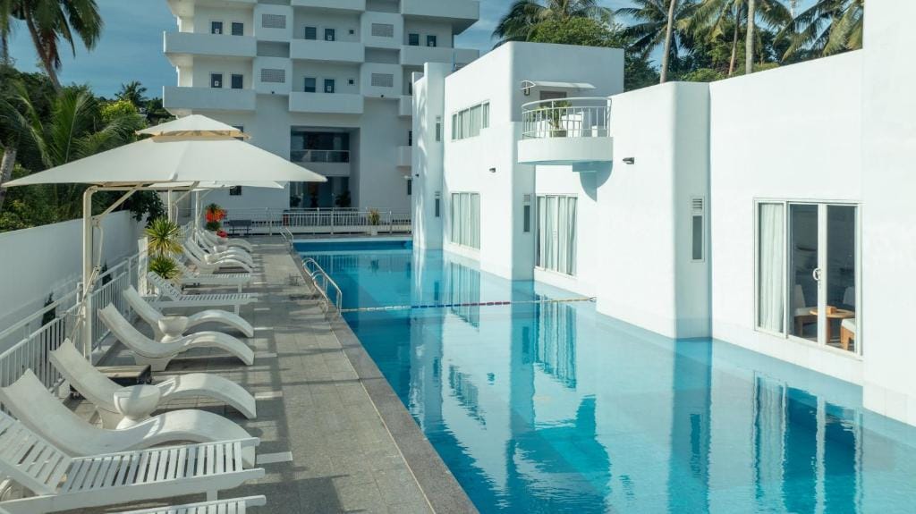 The Up Hotel Phu Quoc Island - The Poolside Escape — 1
