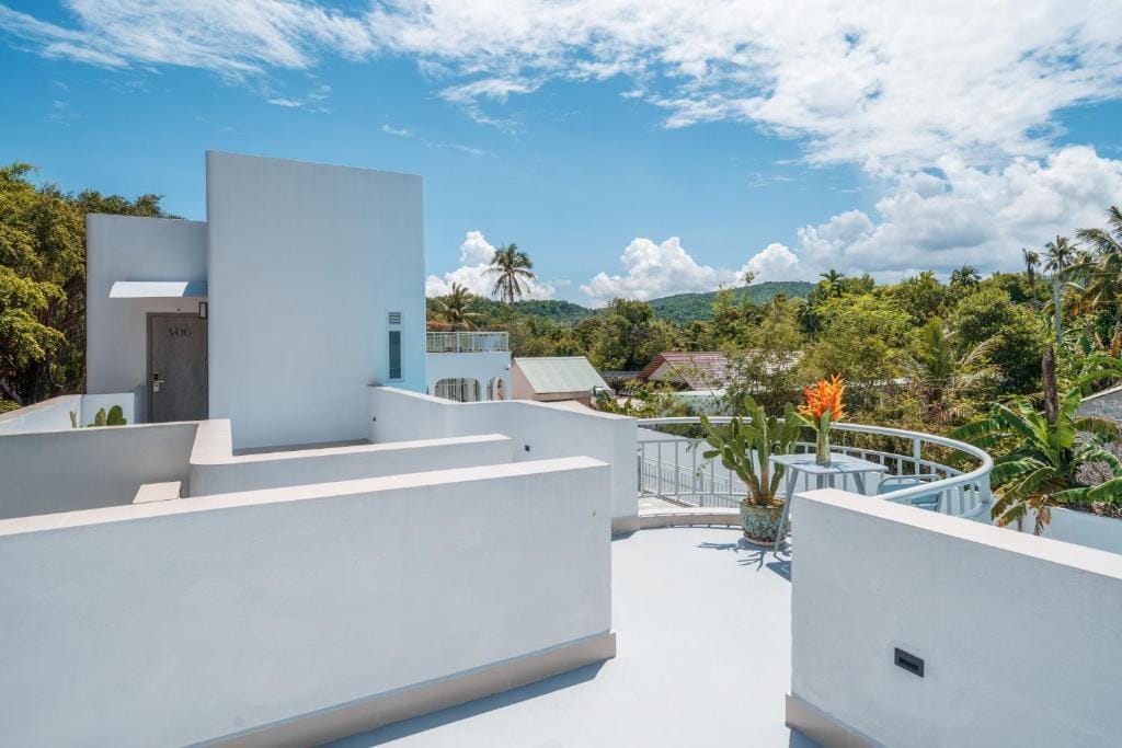 The Up Hotel Phu Quoc Island - The Poolside Escape — 5