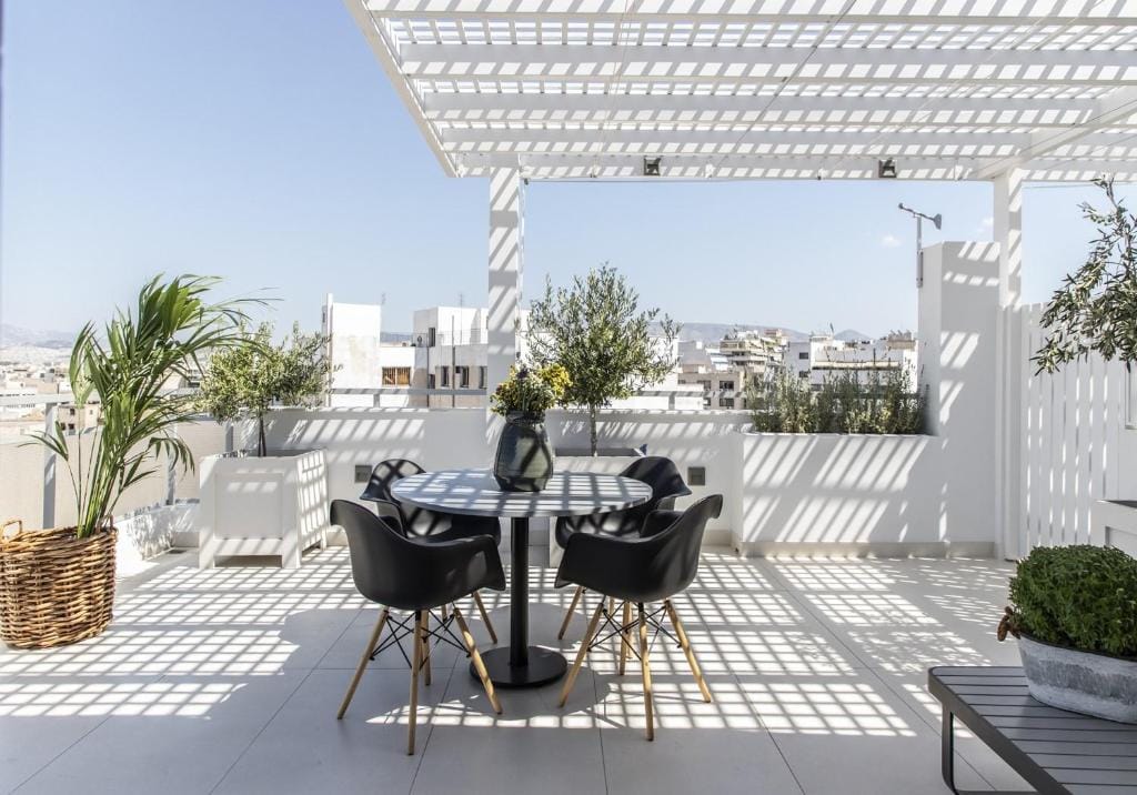Gallery Suites & Residences Piraeus — 1