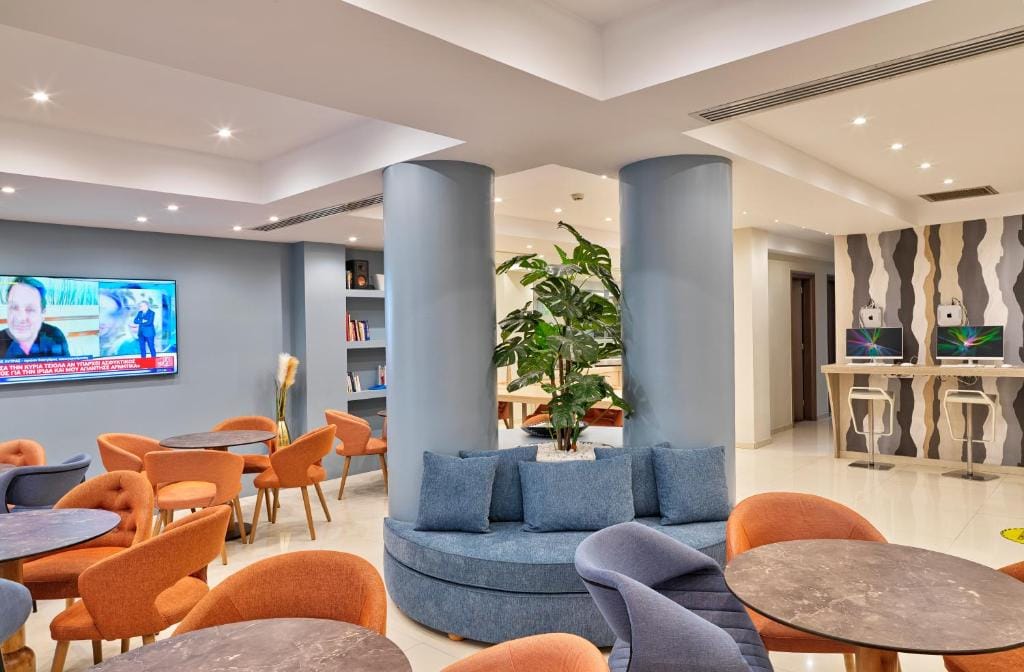 Phidias Piraeus Hotel — 3