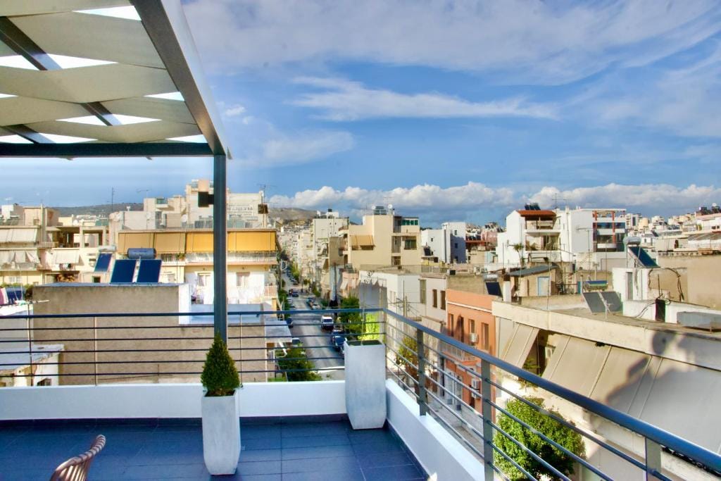 Piraeus Relax — 2