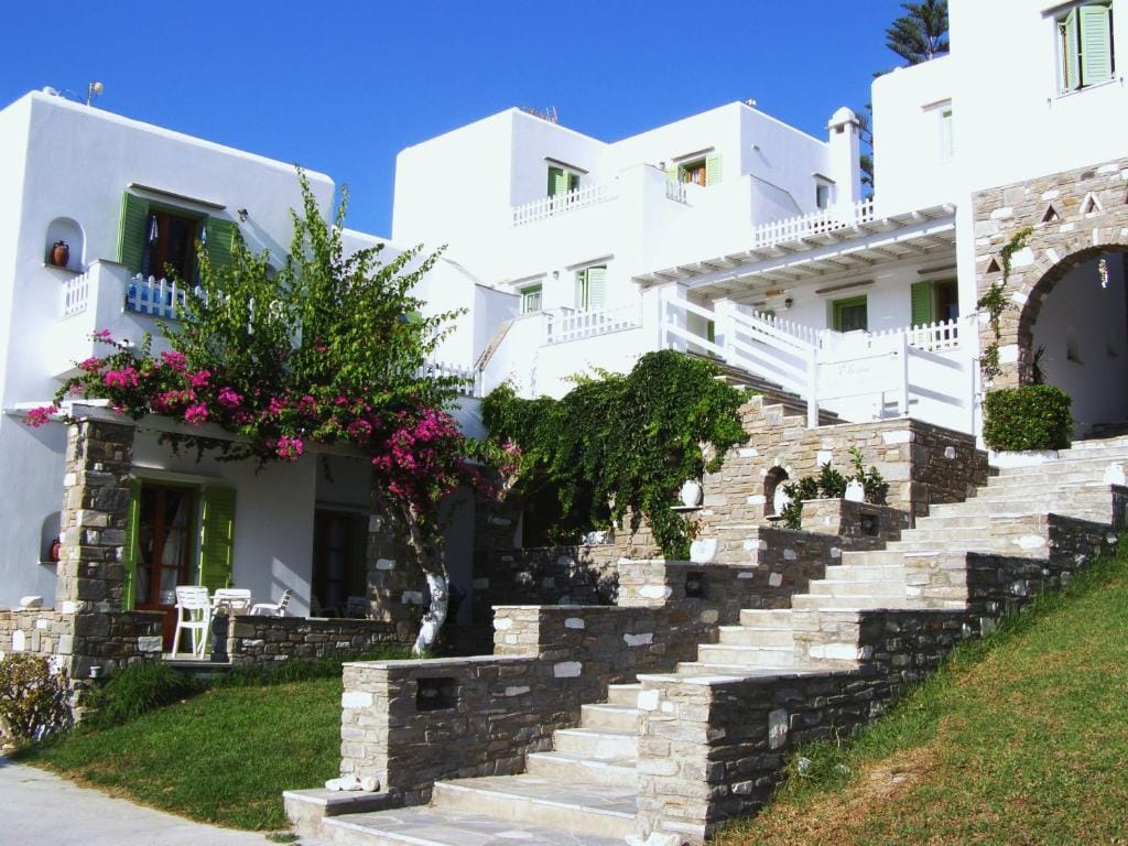 Elena Studios & Apartments — 1