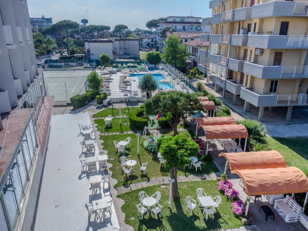 Hotel Marina Beach - Azzurro Club — 5