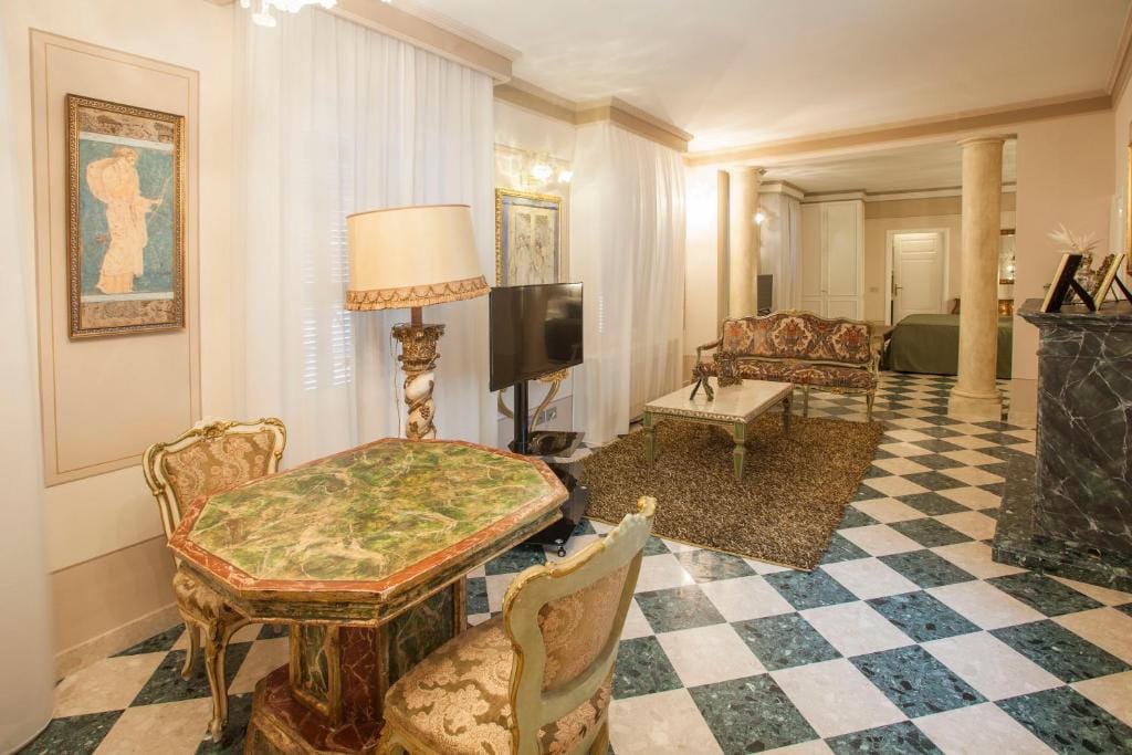 Martins Residence de Luxe — 5