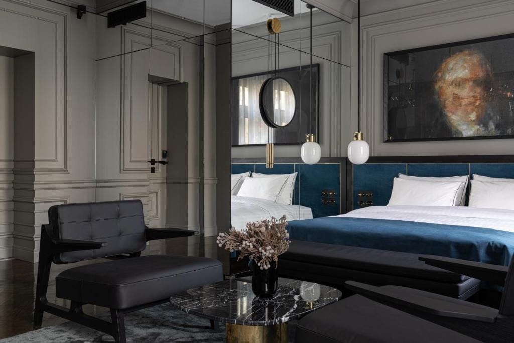 A22 Hotel — 2
