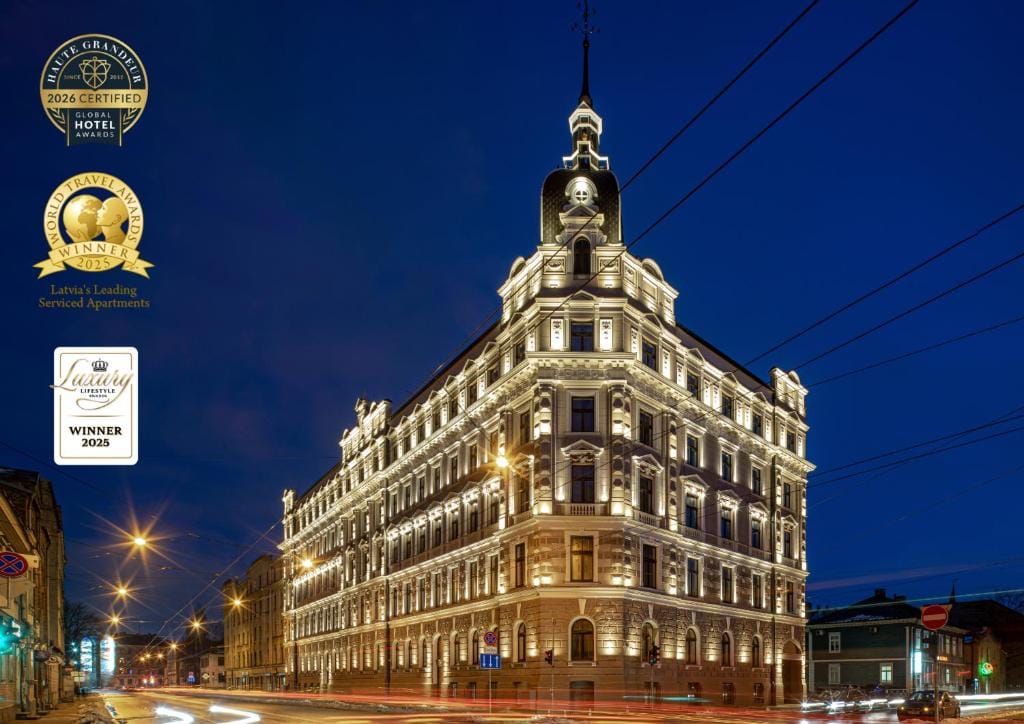 Aparthotel Amella — 1